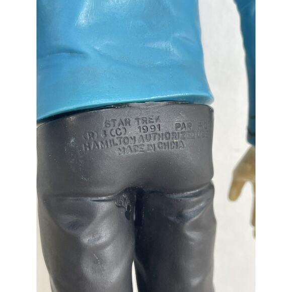 Vintage 1991 Star Trek 11” Spock Figurine- Paramount Pictures TOS Mr. Spock Toy - Picture 5 of 5